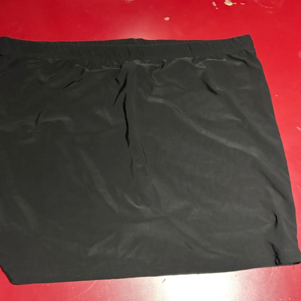 PrettyLittleThing Classic Black Skirt